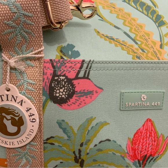 Spartina 449 Duffle Bag NWT the perfect weekender bag! - Picture 2 of 7